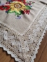 Покривка за маса с бродирани флорални елементи , снимка 3