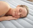 Надуваем матрак с вградена помпа INTEX,152х203х46см, Comfort-Plush Elevated, снимка 6