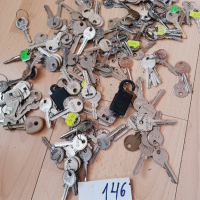 146 броя Колекционерски Ключове, снимка 2 - Ключове - 44938446