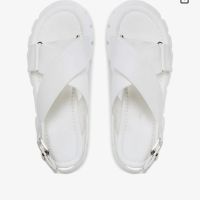 Бели маркови сандали, снимка 5 - Сандали - 45327131
