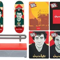 Комплект скейтборди за пръсти Tech Deck VS Series – Chocolate, снимка 2 - Играчки за стая - 45603431