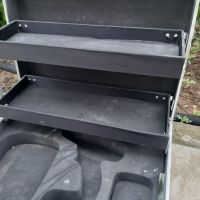 Куфар за инструменти - Bosch, снимка 3 - Куфари с инструменти - 45438455