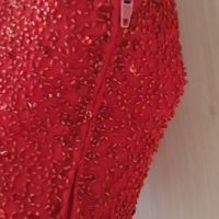 Червено бюстие с мъниста, снимка 3 - Корсети, бюстиета, топове - 45715352
