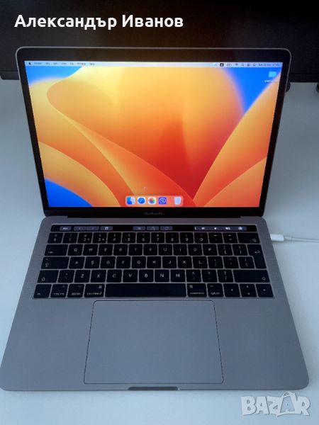 MacBook pro 13 2017г. 256 gb Touch Bar, снимка 1