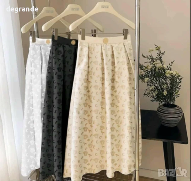 Дамски поли на Versace , снимка 1