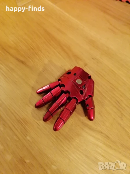 Списание Deagustini Iron man част - ръка., снимка 1