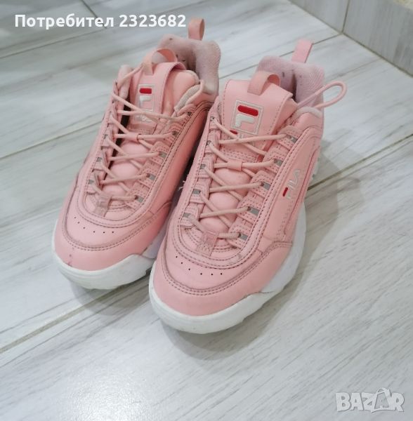 Продавам оригинални сникърси на Fila , снимка 1