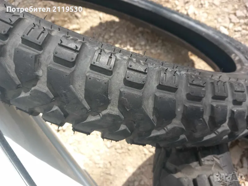 Гуми за мотор, снимка 1