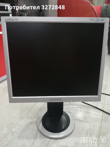 Монитор SAMSUNG 710T S, снимка 1