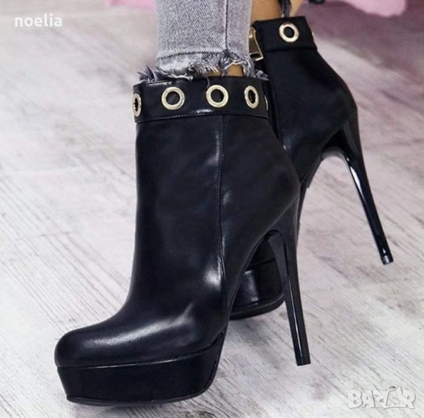разпродажба - дамски боти , снимка 1
