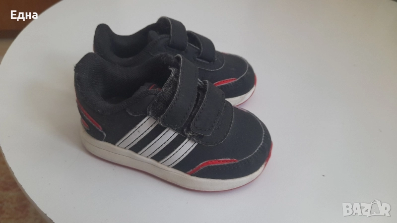 Маратонки Адидас 20 номер, снимка 1