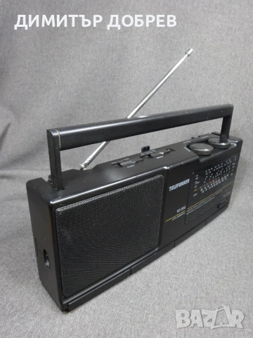СТАР РЕТРО ТРАНЗИСТОР РАДИО TELEFUNKEN RP 300 AM FM SW LW GERMANY, снимка 3 - Радиокасетофони, транзистори - 54039428