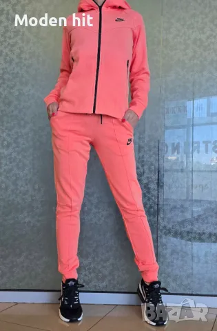 Nike Tech Fleece дамски екип висок клас реплика, снимка 17 - Спортни екипи - 47392139