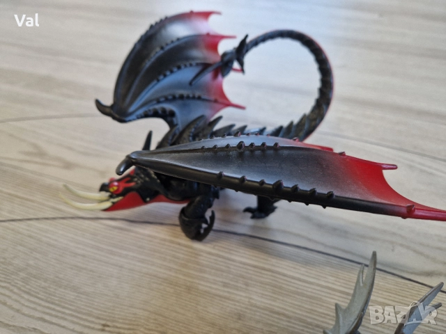Фигурки на дракони „How To Train Your Dragon“ и Динозаври, снимка 17 - Фигурки - 50407656