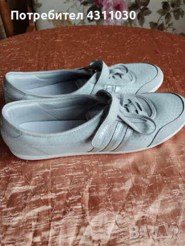 Нови балеринки Adidas 42 номер, снимка 2 - Дамски ботуши - 53400285