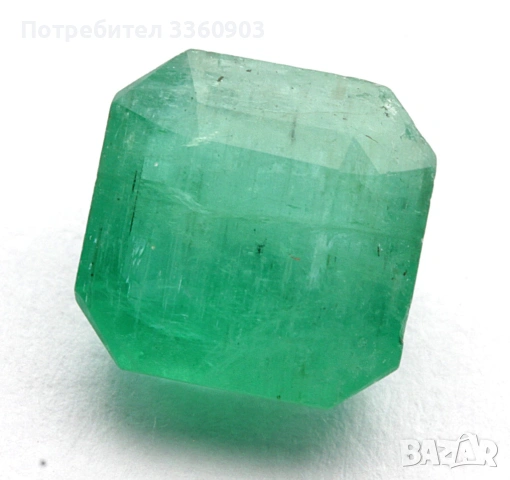 Сертифициран естествен-Зелен изумруд (смарагд) - 1.29 карата 