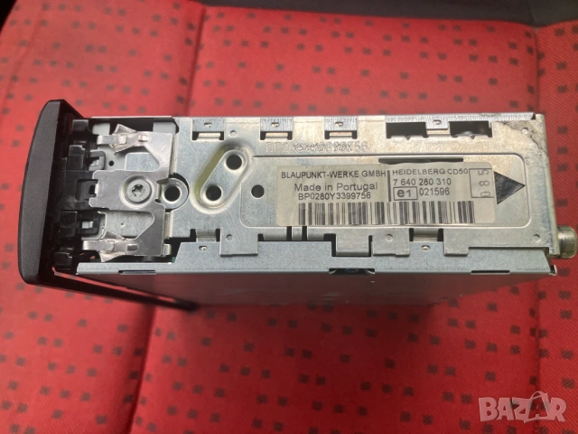 Продавам авторадио Блаупункт, снимка 6 - Радиокасетофони, транзистори - 54024433