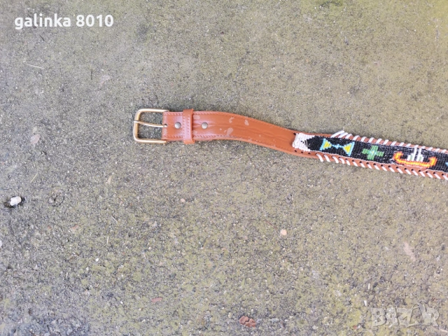 Старо коланче с мъниста, снимка 5 - Антикварни и старинни предмети - 53663300