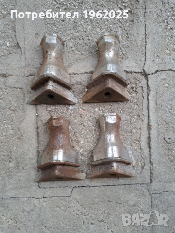 Комплект Соц Стари Чугунени Крака От Стара Печка., снимка 3 - Отоплителни печки - 51464205