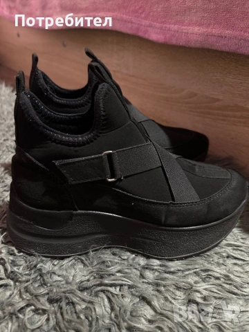 Черни боти, снимка 6 - Дамски боти - 54100822