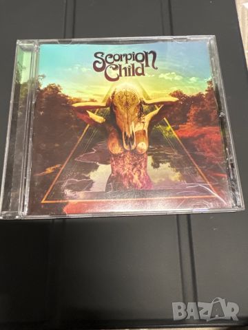 Продавам CD Scorpion Child, снимка 1 - CD дискове - 46421626