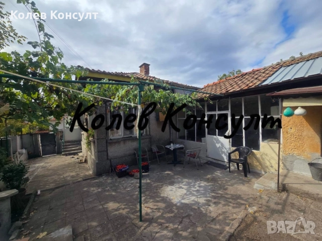 Продавам къща в гр. Симеоновград , снимка 8 - Къщи - 51848558