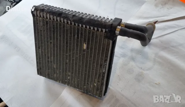 Оригинален климатичен радиатор
Форд 04-11г
4M5H19860AC, снимка 2 - Части - 49772256