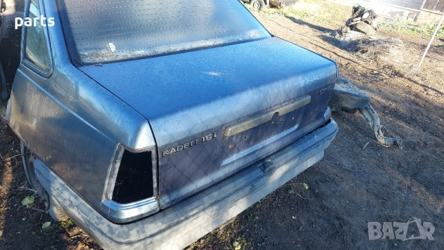 Заден Капак Опел Кадет, снимка 3 - Части - 52182783