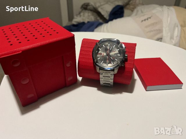 Иноксов часовник с хронограф Diesel, снимка 12 - Мъжки - 45476757