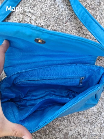 Ново!Син цвят дамска чанта , снимка 2 - Чанти - 51346110