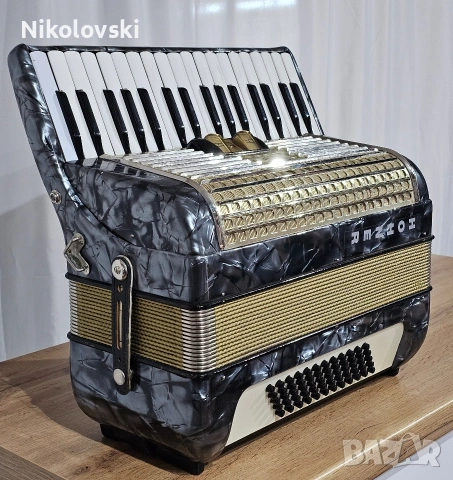 Акордеон Hohner , снимка 3 - Акордеони - 54022888
