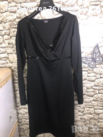 Черна рокля 