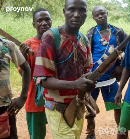 Централна Африка Република - боен меч-мачете на „Антибалака“, снимка 8 - Антикварни и старинни предмети - 52254239