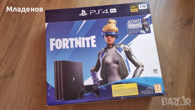 Продавам плейстейшън 4 Pro