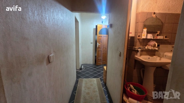 Двустаен, панелен апартамет в гр.Елин Пелин, снимка 9 - Апартаменти - 54101457