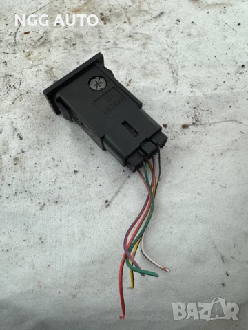 Превключвател за блокаж на диференциал Toyota 4Runner (1999–2002) OEM #157438, снимка 2 - Части - 51398408