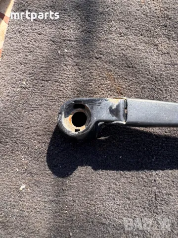 Рамо за задна чистачка за Audi A3 8L, снимка 2 - Части - 49921046