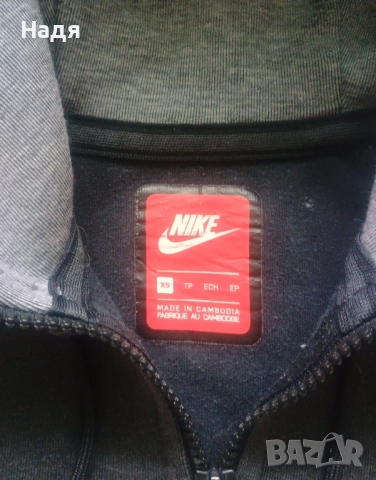 Оригинално юношеско горнище Nike Tech Fleece Windrunner Hoodie, снимка 3 - Спортни дрехи, екипи - 52111297