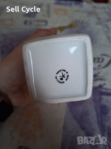 ✅БЪЛГАРСКА ПОРЦЕЛАНОВА ВАЗИЧКА - 15 Г. ЗИЕНО - ШУМЕН❗, снимка 3 - Антикварни и старинни предмети - 53042924