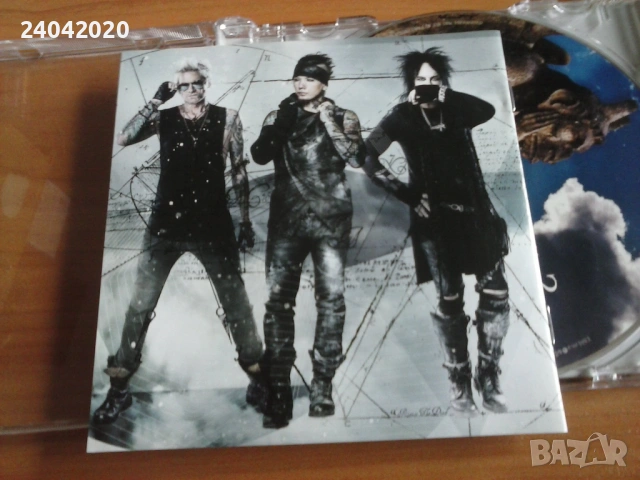 Sixx:A.M. – Prayers For The Blessed 2 оригинален диск, снимка 2 - CD дискове - 53557471