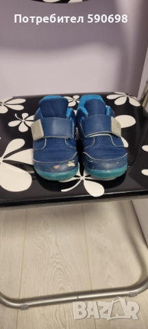 Маратонки адидас , снимка 2 - Детски маратонки - 52181525