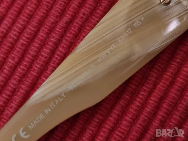 Оригинални дамски очила Saint Laurent. , снимка 10 - Слънчеви и диоптрични очила - 50271055