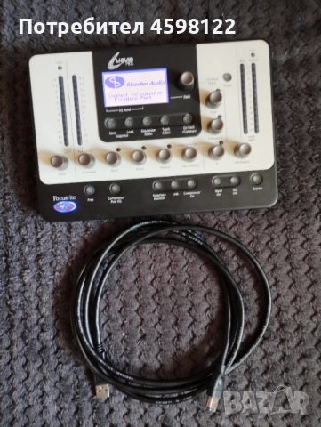 Focusrite Liquid Mix и Behringer FCA202, снимка 2 - Ресийвъри, усилватели, смесителни пултове - 52509703