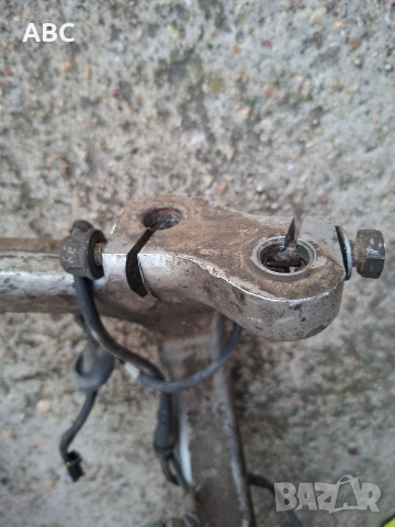 Ляв шенкел за Audi A4 B7 , снимка 5 - Части - 51438448