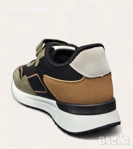 Детски маратонки с велкро лепенка и модерна визия – W014294 Khaki, снимка 4 - Детски маратонки - 51656414