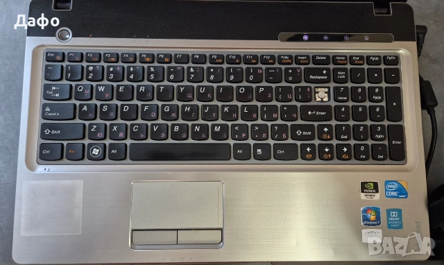 Лаптоп Lenovo Z560 Core i5-460M и 128GB SSD, снимка 2 - Лаптопи за дома - 52889530