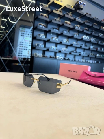 MIU MIU 🤍 Дамски Слънчеви Очила , снимка 18 - Слънчеви и диоптрични очила - 53468044