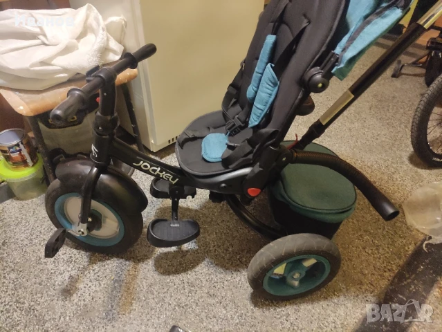 Триколка детска количка в Перфектно състояние , снимка 2 - Детски велосипеди, триколки и коли - 50764795