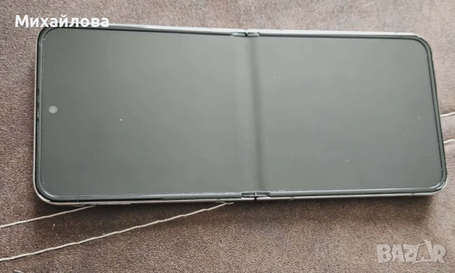 Samsung Galaxy Z Flip 5 5G – 256GB | Много запазен, снимка 5 - Samsung - 53340711