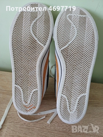 Елегантни кожени маратонки Nike, 38 номер, снимка 3 - Маратонки - 54252914